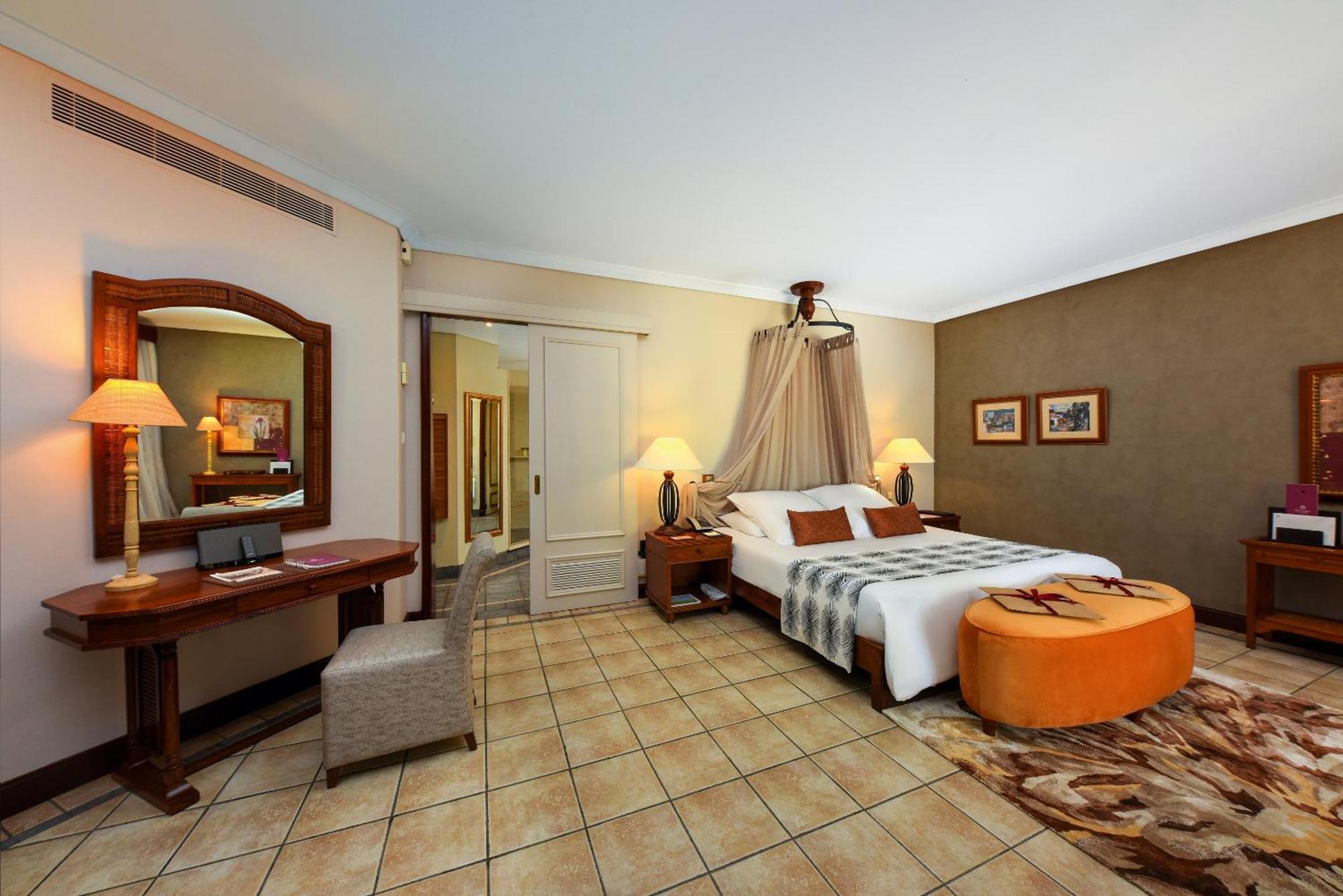 2 Bedroom Senior Family Suite Beachfront
