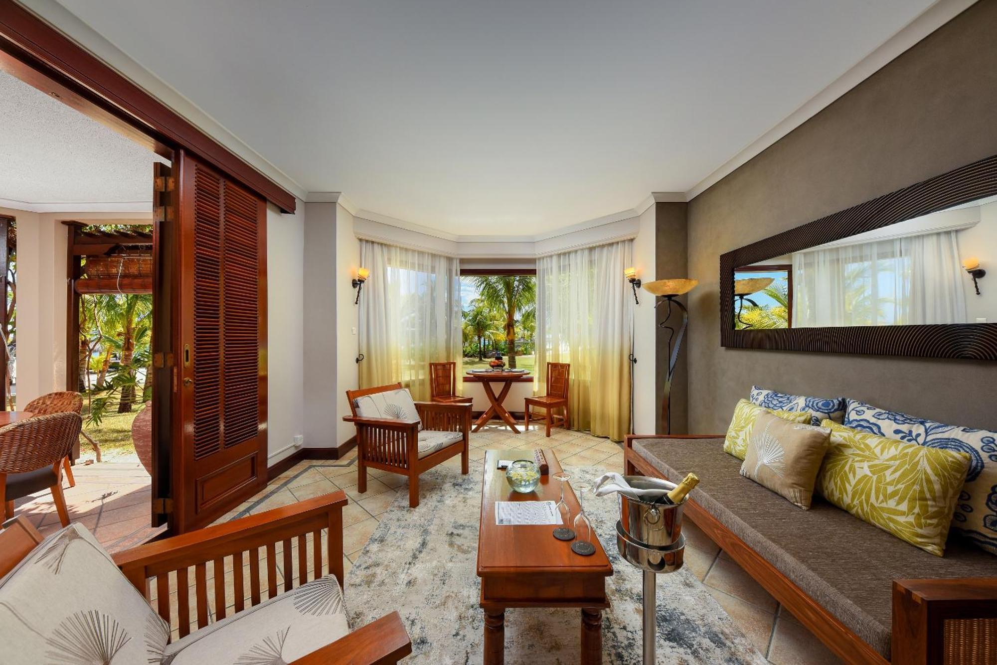 2 Bedroom Senior Family Suite Beachfront